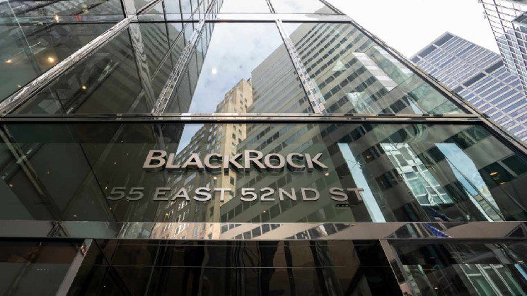 Blackrock Clients Place Bitcoin as Top Priority as IBIT Holdings Expand to 243K BTC