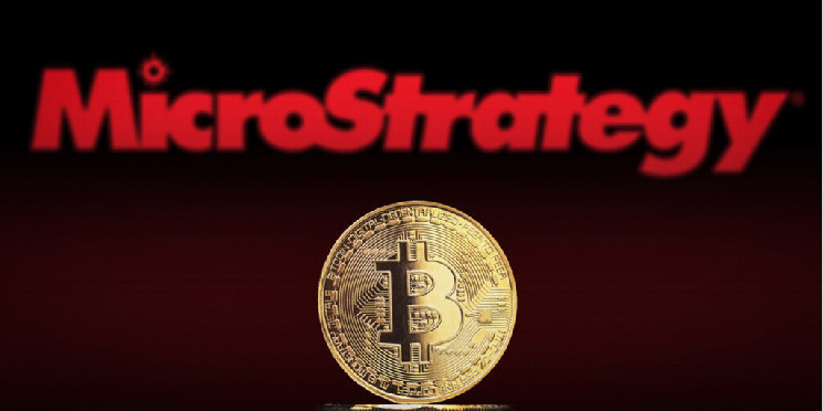 MicroStrategy Stock Soars 24% as Bitcoin Approaches Record Price